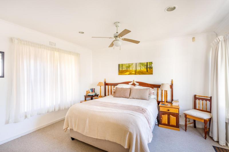 3 Bedroom Property for Sale in Pinelands Western Cape